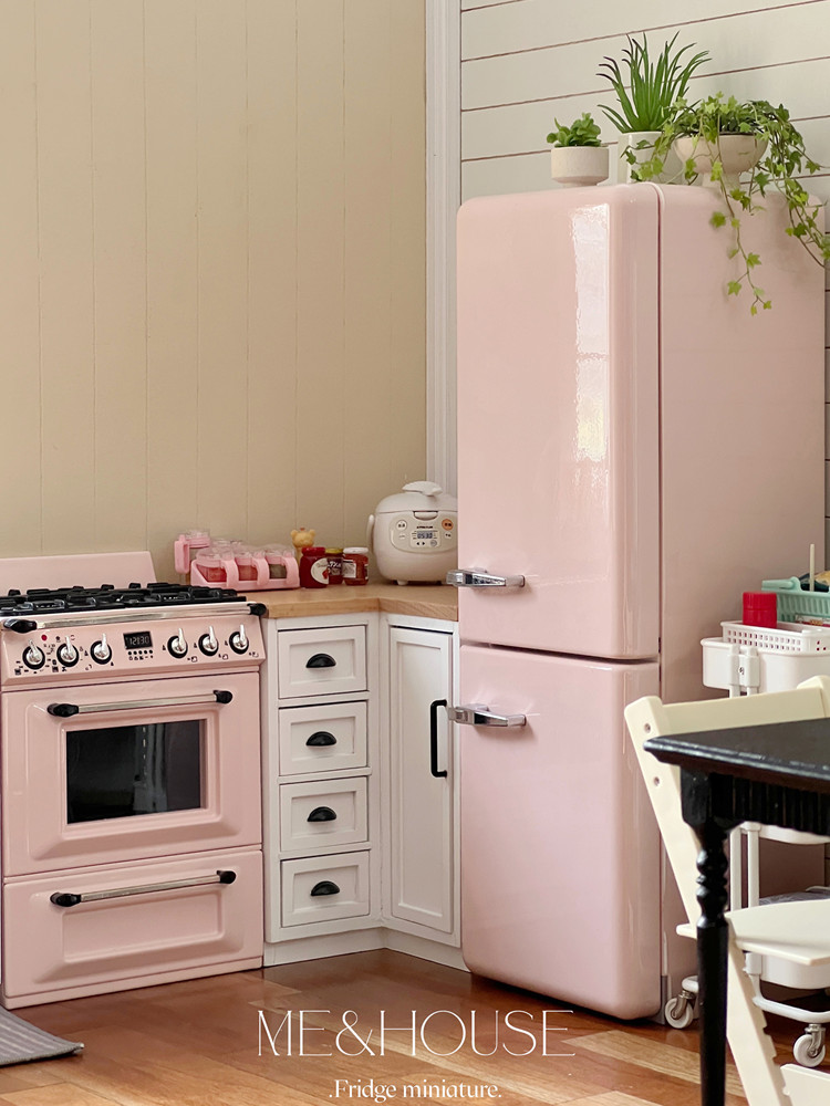 ドールハウスモデル家具アクセサリー、ライト付き金属冷蔵庫、キ - Kitchen Uncle のレビューと価格